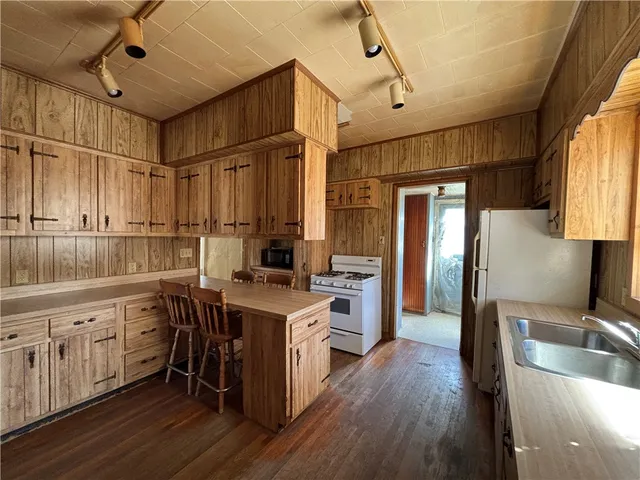 $49,500 | 8 South Edgar Street, Kane, PA 16735