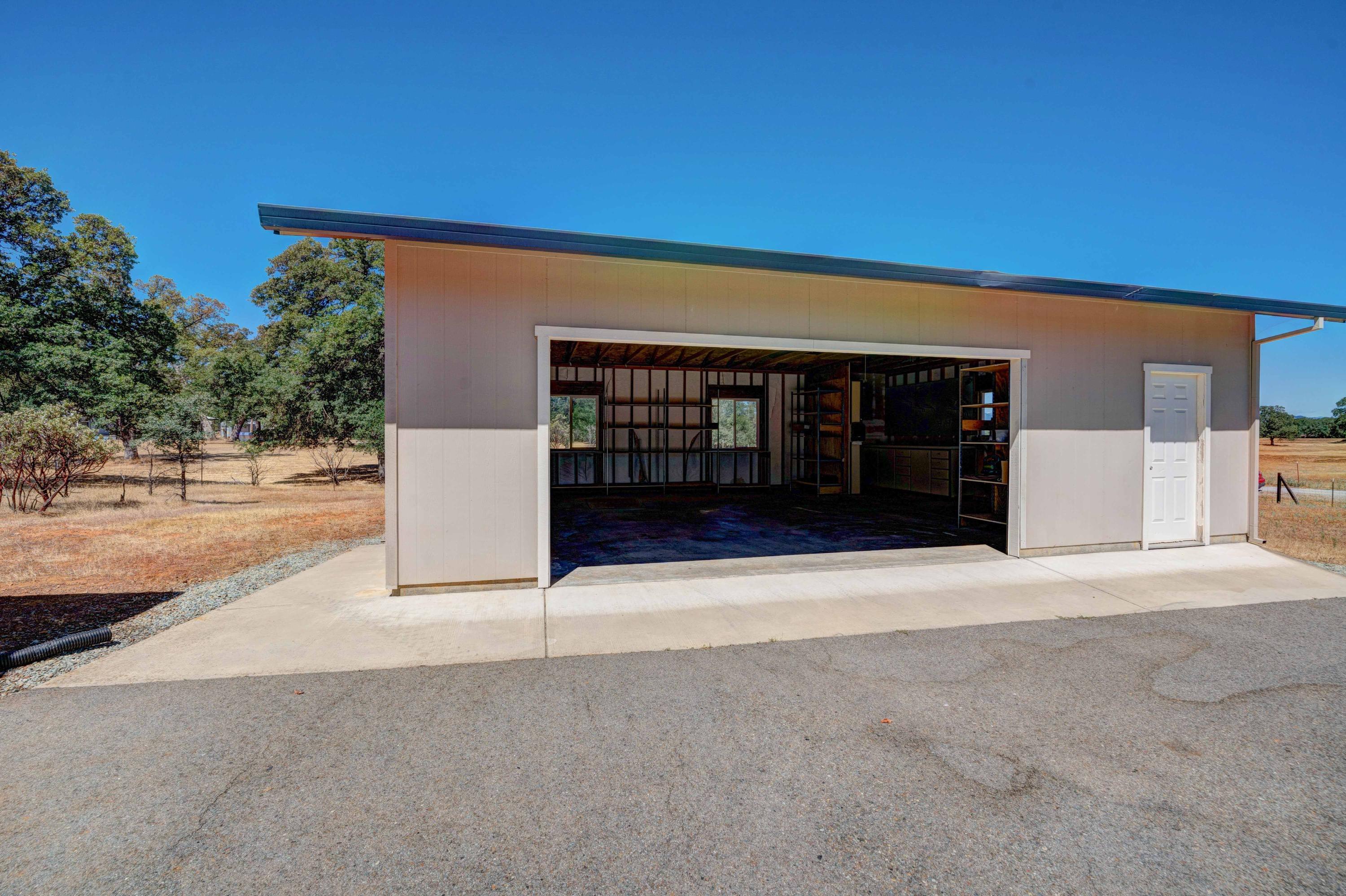 20894 Old Alturas Road Redding, CA 96003 - Photo 6 of 16 6