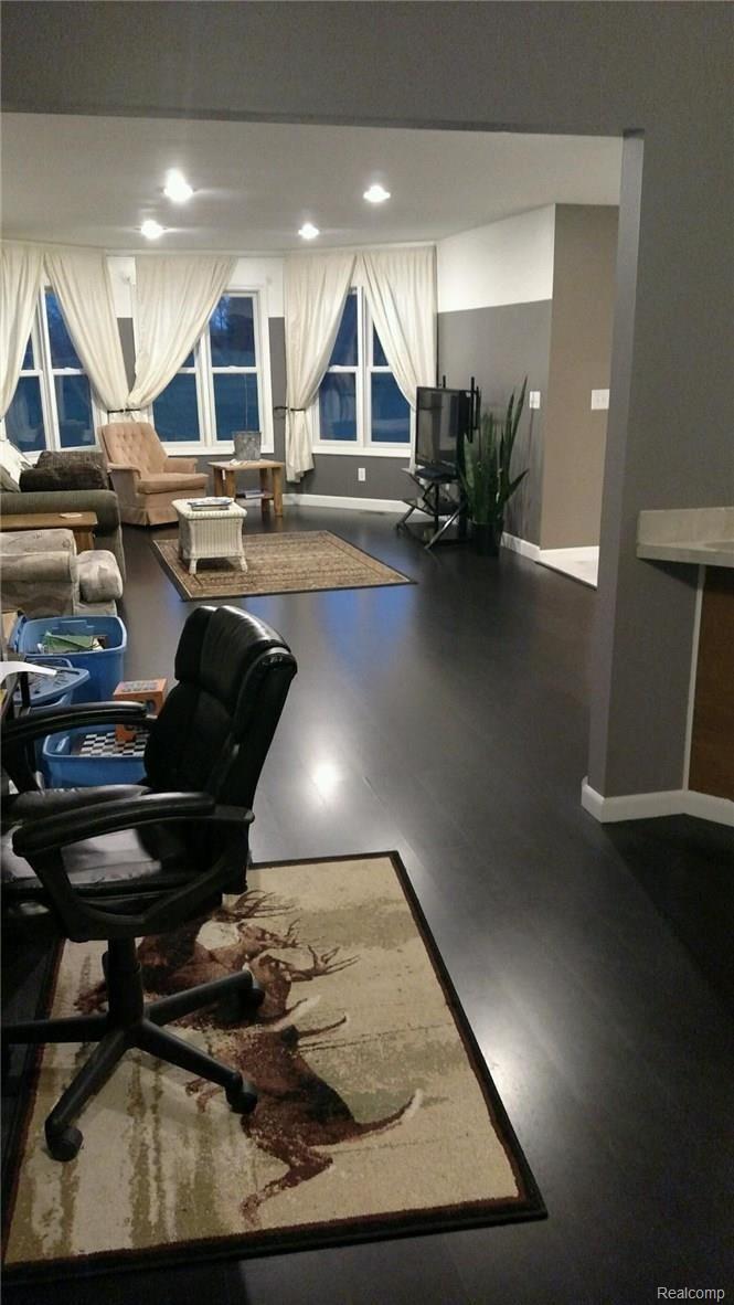 5345 Bentley Lake Road Howell, MI 48843 - Photo 12 of 15 Open Floor Concept