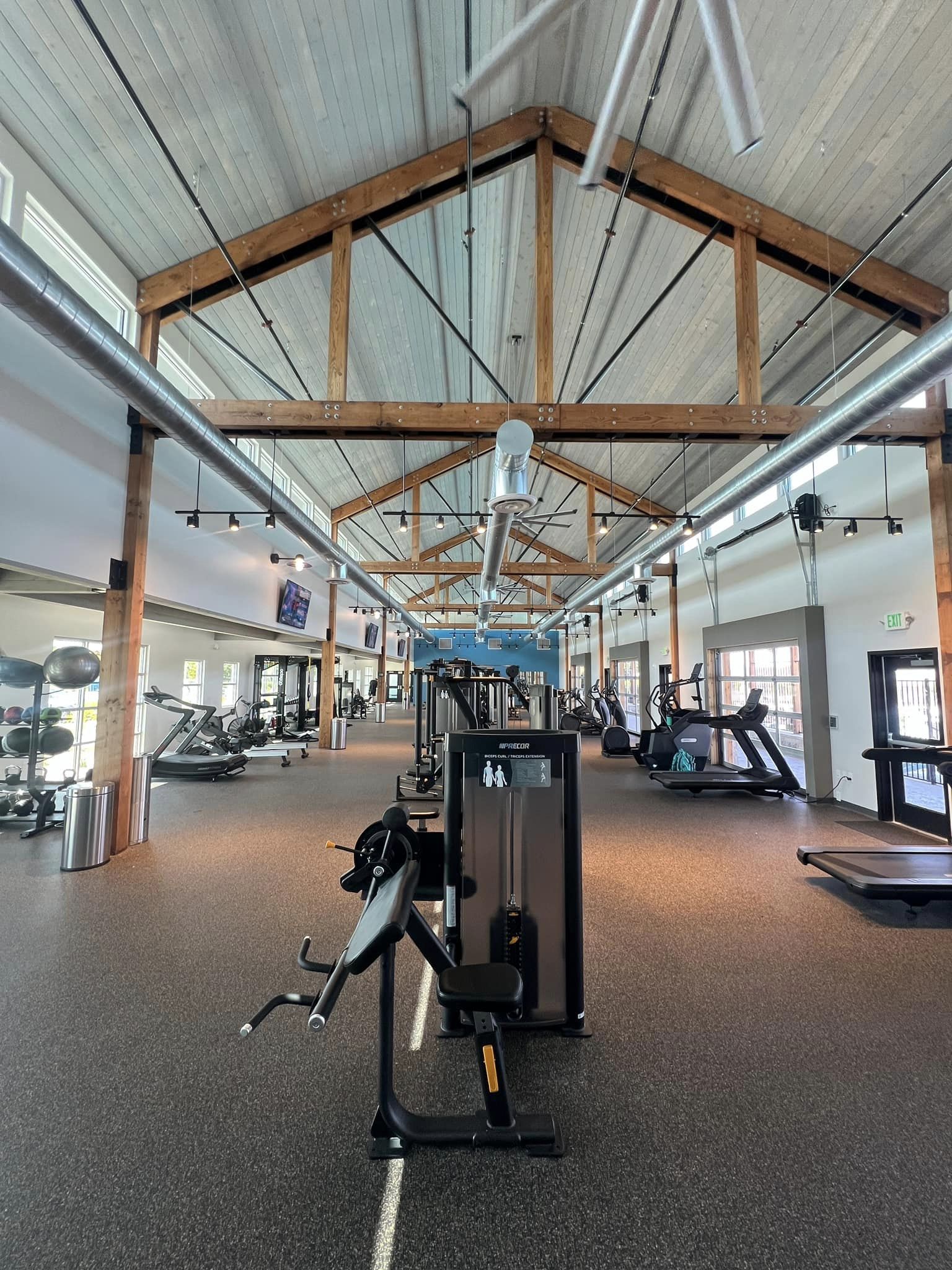 20513 Jackies Ranch Boulevard Pflugerville, TX 78660 - Photo 32 of 35 a view of a room with gym equipment