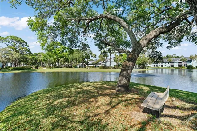 $3,000 | 121 Wading Bird Circle, Unit B201, Naples, FL 34110