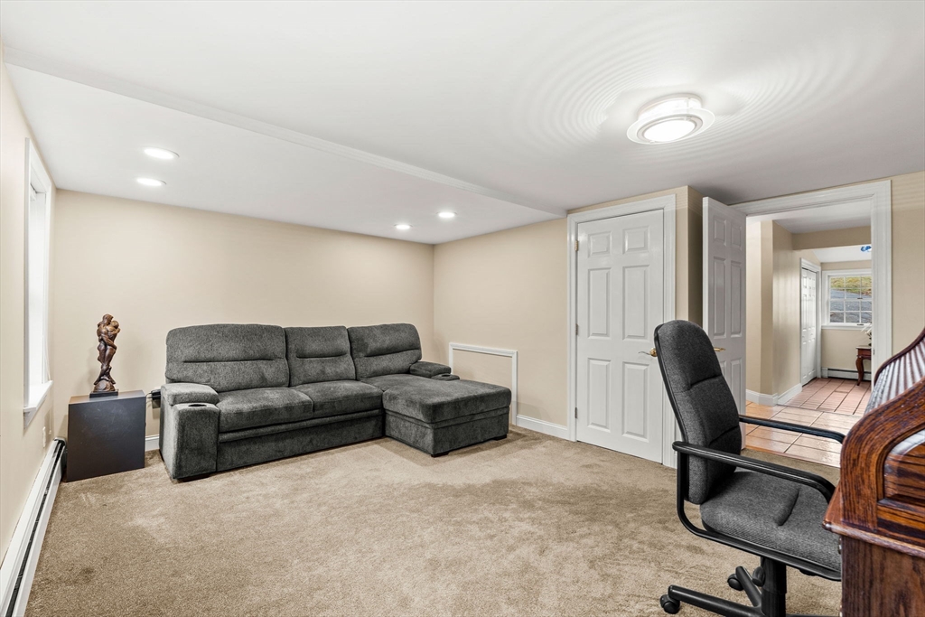 41 Red Spring Road Andover, MA 01810 - Photo 16 of 42