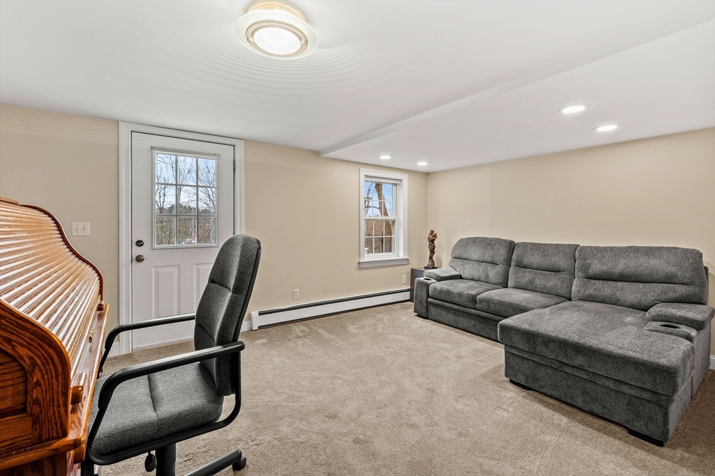 41 Red Spring Road Andover, MA 01810 - Photo 17 of 42