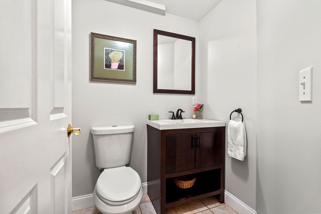 41 Red Spring Road Andover, MA 01810 - Photo 18 of 42