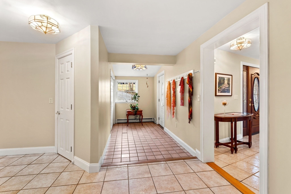 41 Red Spring Road Andover, MA 01810 - Photo 7 of 42