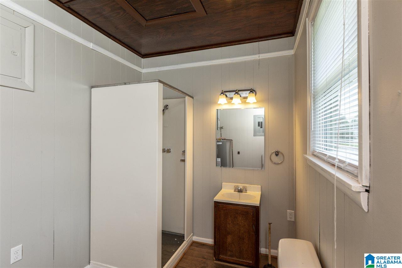 100 East Crest Road Bessemer, AL 35023 - Photo 14 of 24 Gallery Image 14