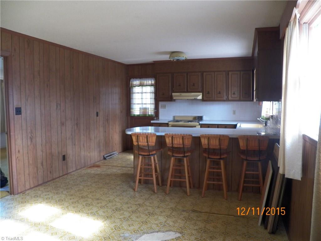 226 Gaither Road Winston-Salem, NC 27101 - Photo 7 of 11 Gallery Image 7