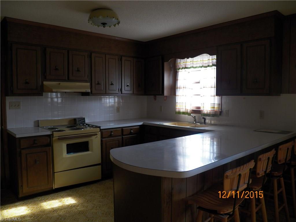 226 Gaither Road Winston-Salem, NC 27101 - Photo 8 of 11 Gallery Image 8