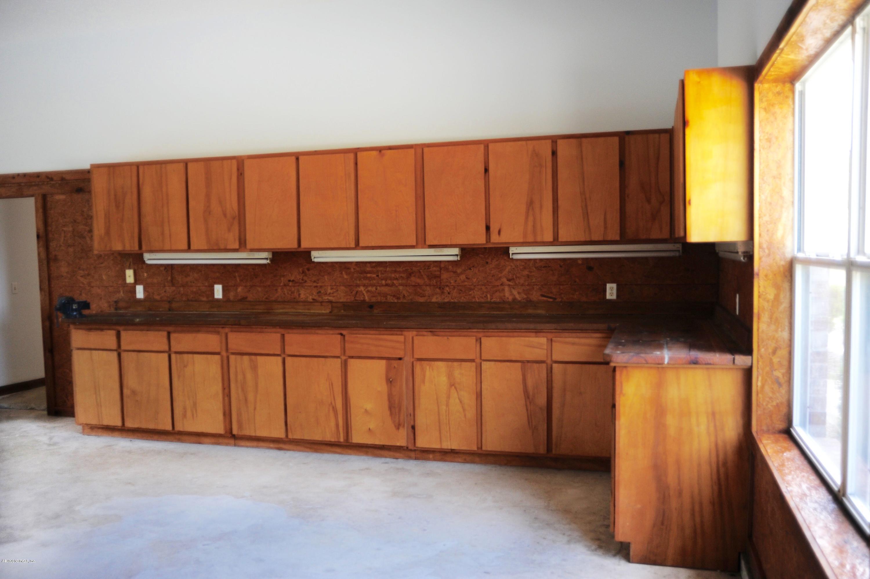 3548 King George Road Middleburg, FL 32068 - Photo 24 of 36 king george workshop