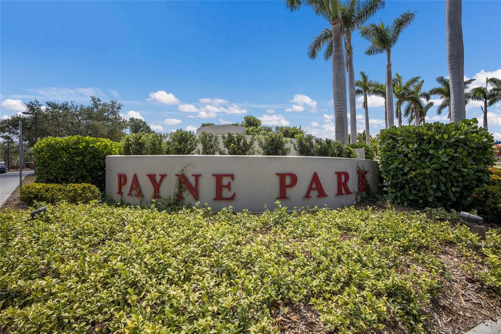 389 Gowdy Road Sarasota, FL 34237 - Photo 34 of 39