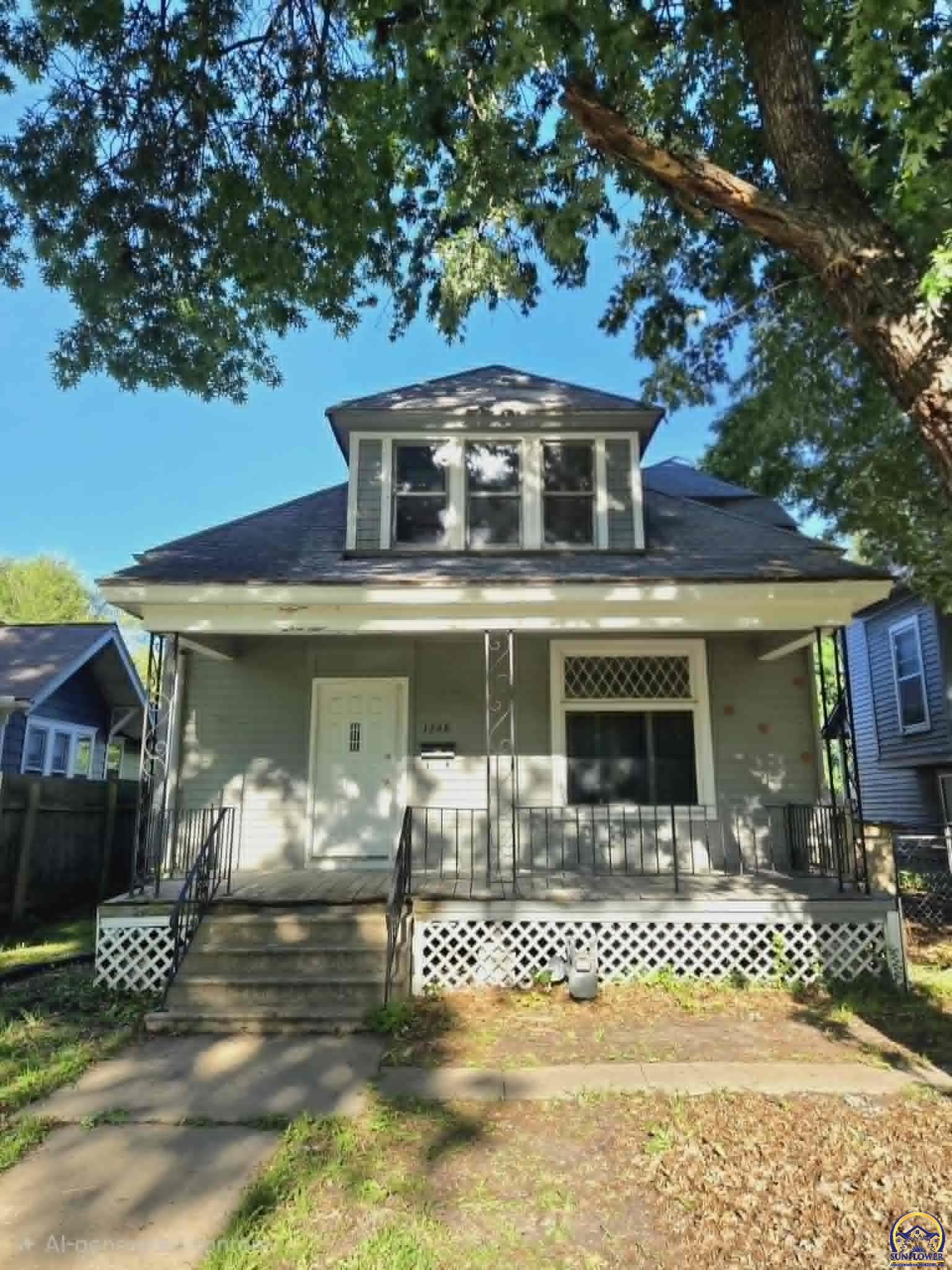 1248 Southwest Clay Street Topeka, KS 66604 - Photo 1 of 14