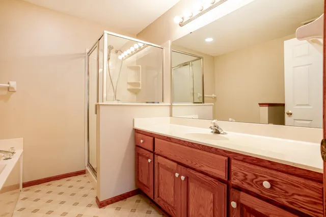 $365,000 | 1513 Pine Pointe, White Bear Lake, MN 55110