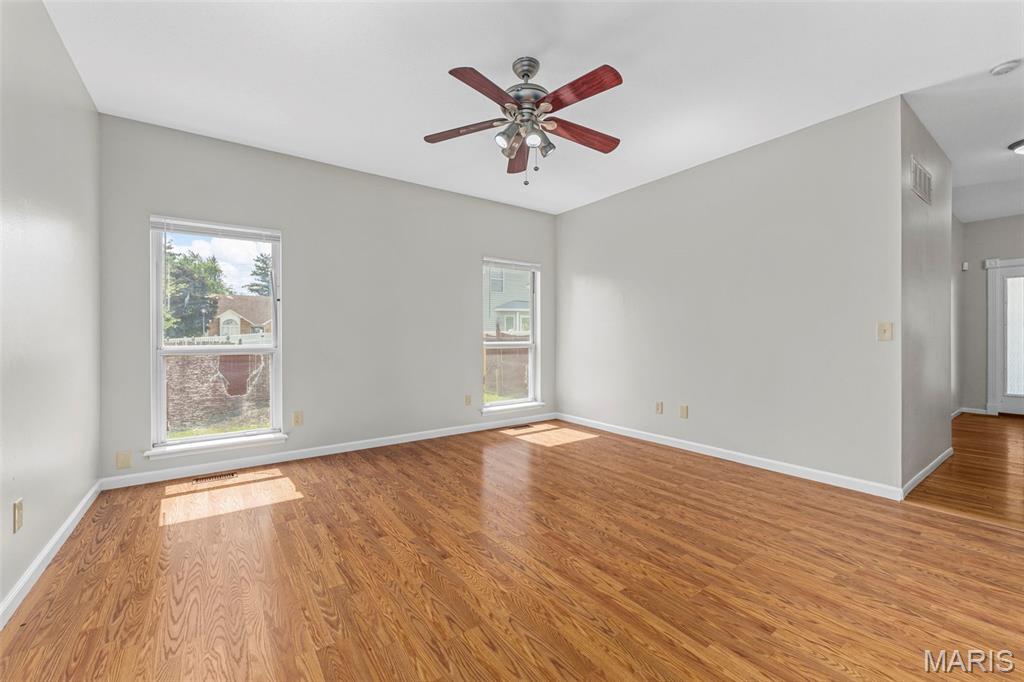 2906 Russet Court Florissant, MO 63031 - Photo 17 of 57