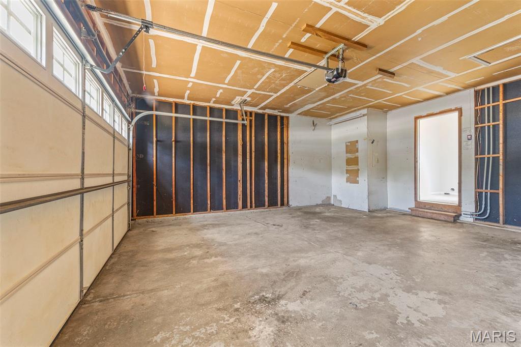 2906 Russet Court Florissant, MO 63031 - Photo 25 of 57