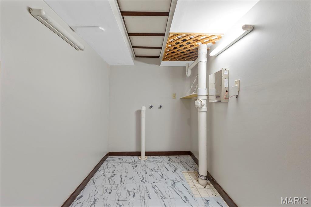 2906 Russet Court Florissant, MO 63031 - Photo 36 of 57