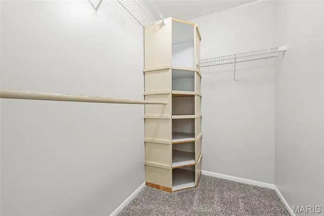 $285,000 | 2906 Russet Court, Florissant, MO 63031