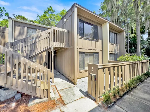 $133,000 | 5311 Burning Tree Drive, Unit D, Orlando, FL 32811