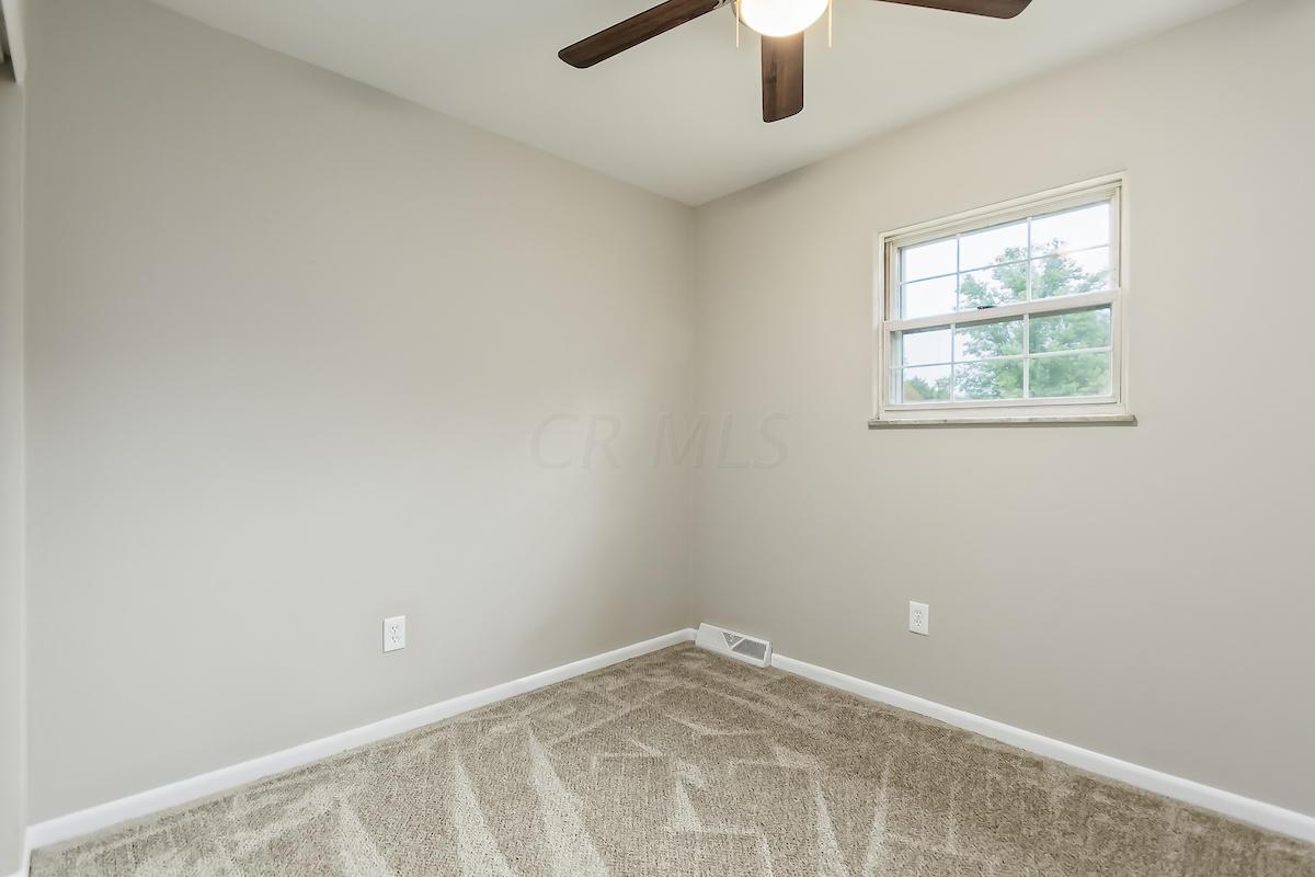 1856 Fairhaven Road Columbus, OH 43229 - Photo 15 of 23 Gallery Image 15