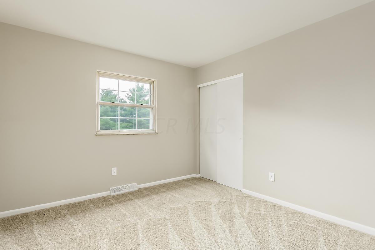 1856 Fairhaven Road Columbus, OH 43229 - Photo 19 of 23 Gallery Image 19