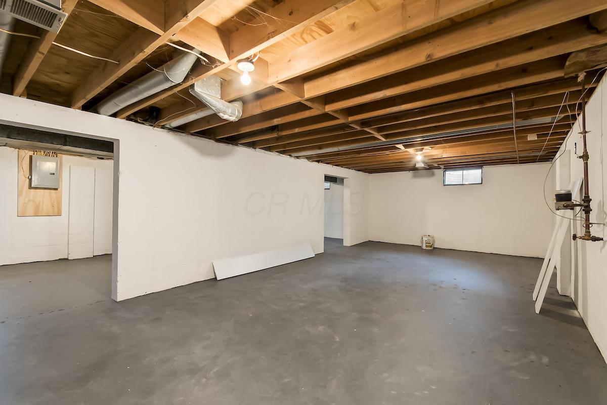 1856 Fairhaven Road Columbus, OH 43229 - Photo 21 of 23 Gallery Image 21
