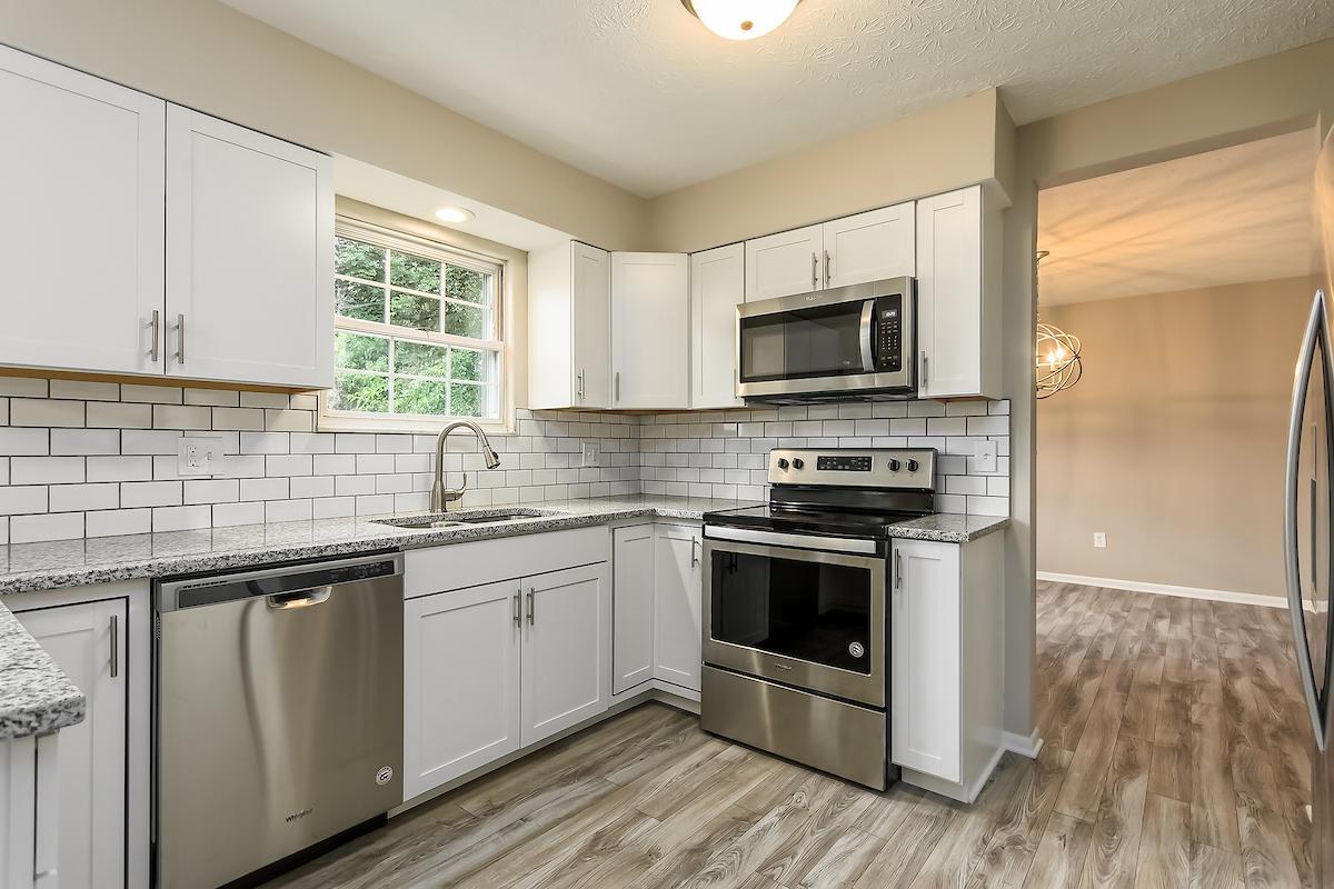 1856 Fairhaven Road Columbus, OH 43229 - Photo 10 of 23 Gallery Image 10