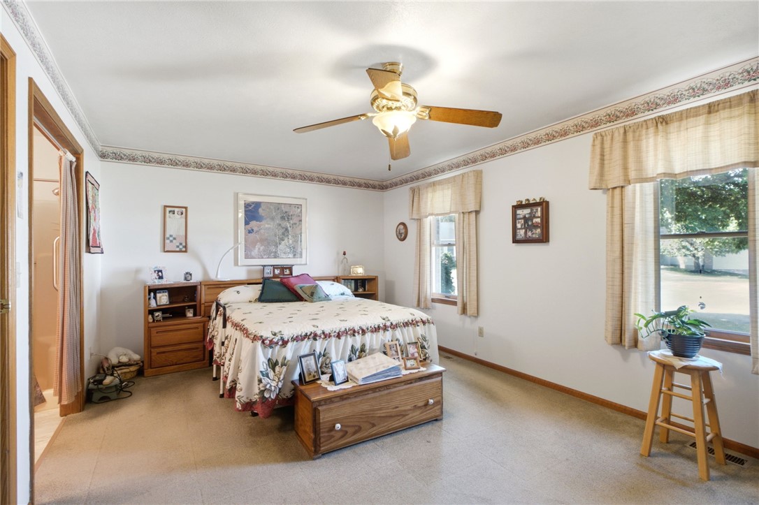 819 Spring Lake Circle Enon, OH 45323 - Photo 20 of 38