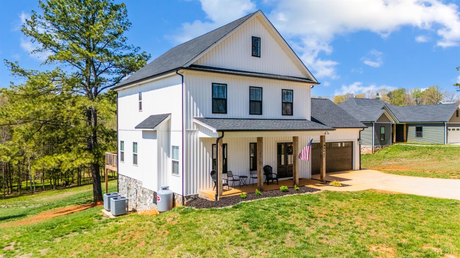4442 Goode Road Goode, VA 24556 - Photo 2 of 63