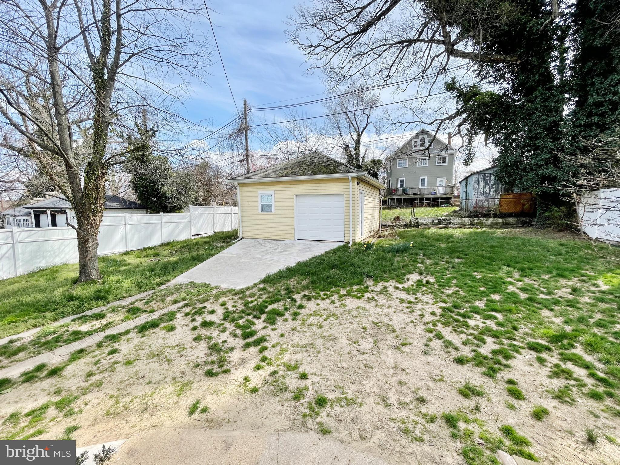 5013 Catalpha Road Baltimore, MD 21214 - Photo 8 of 46