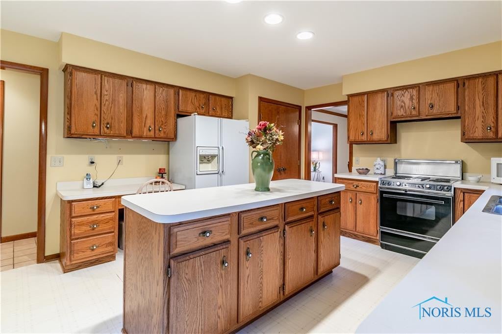 7570 Kings Run Road Sylvania, OH 43560 - Photo 15 of 50 Gallery Image 15