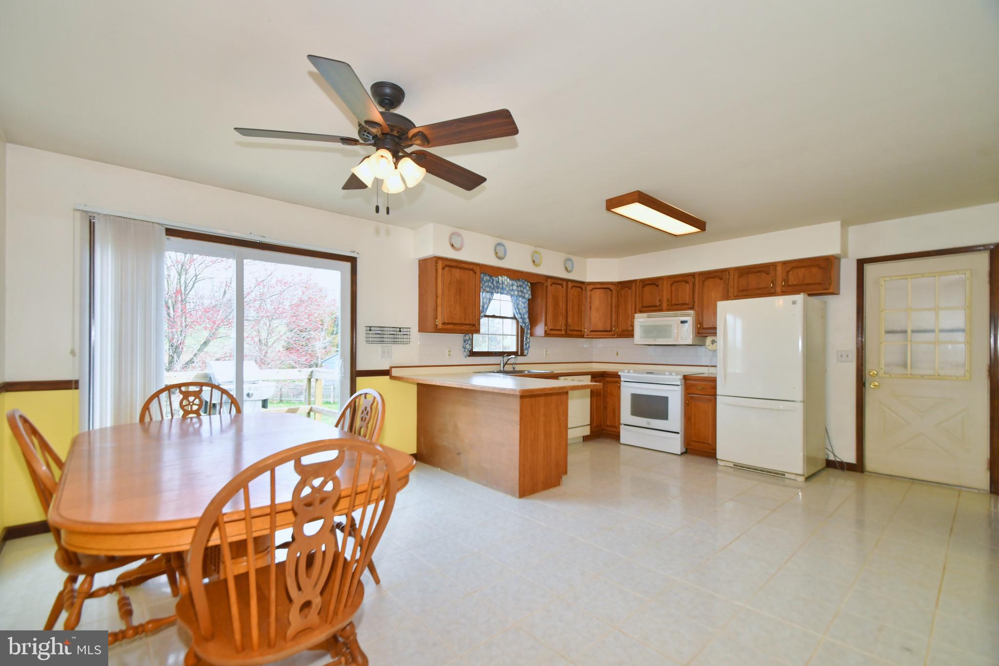 505 West Pearl Street Rising Sun, MD 21911 - Photo 10 of 40 Kitchen