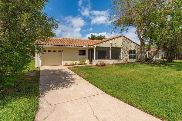 $369,000 | 10823 William And Mary Court, Orlando, FL 32821