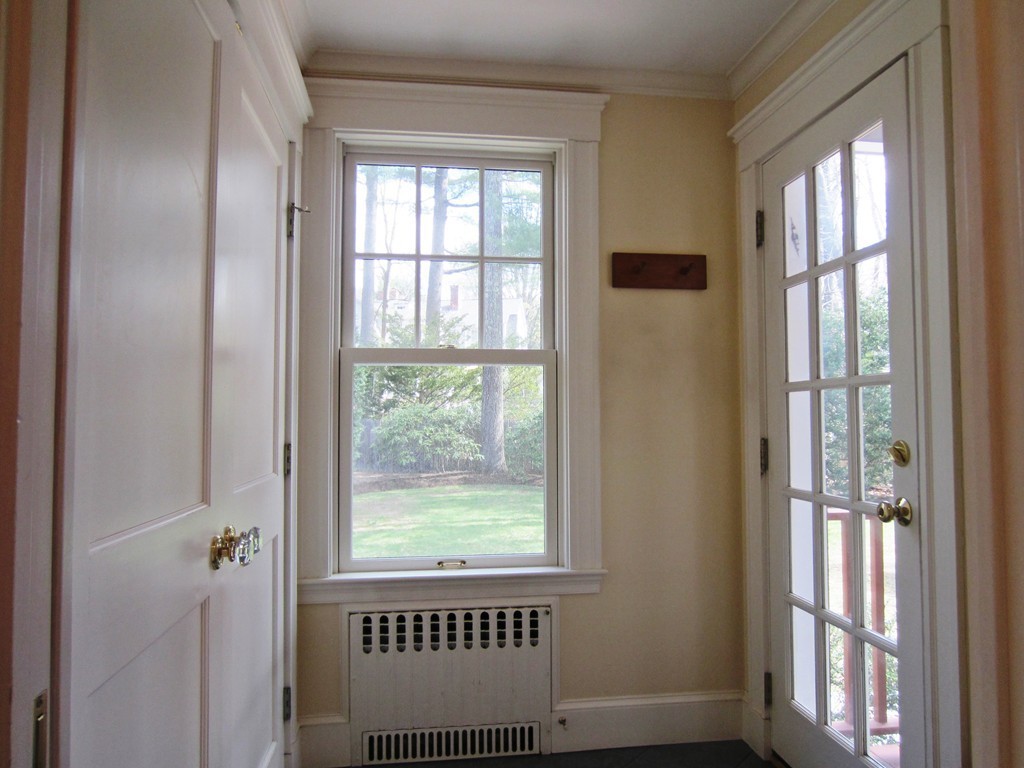 12 Arlington Road Wellesley, MA 02481 - Photo 14 of 26 an empty room with windows