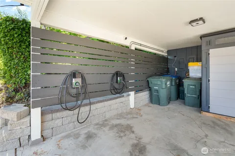 a view of a storage & utility room