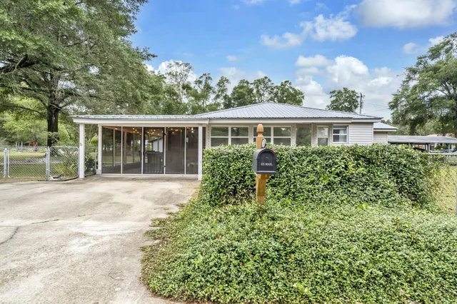 $280,000 | 226 South 19th Street, DeFuniak Springs, FL 32435