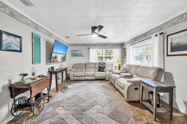 $280,000 | 226 South 19th Street, DeFuniak Springs, FL 32435