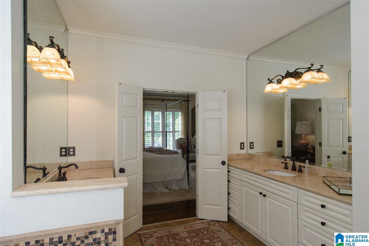 9004 Park Crest Road Birmingham, AL 35242 - Photo 16 of 33