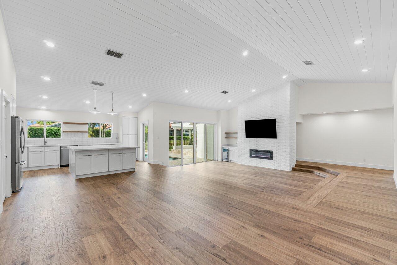 2724 Northwest 26th Street Boca Raton, FL 33434 - Photo 1 of 35 FRONT