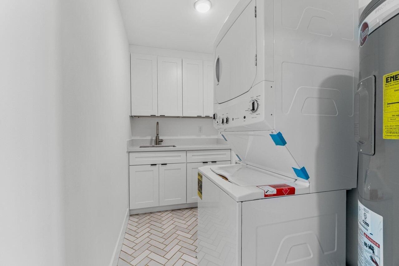 2724 Northwest 26th Street Boca Raton, FL 33434 - Photo 17 of 35 018-2724Northwest26thStreet-BocaRaton-FL