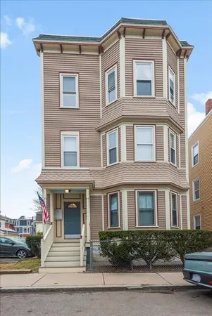 $2,950 | 16 Maryland Street, Unit 1, Boston, MA 02125