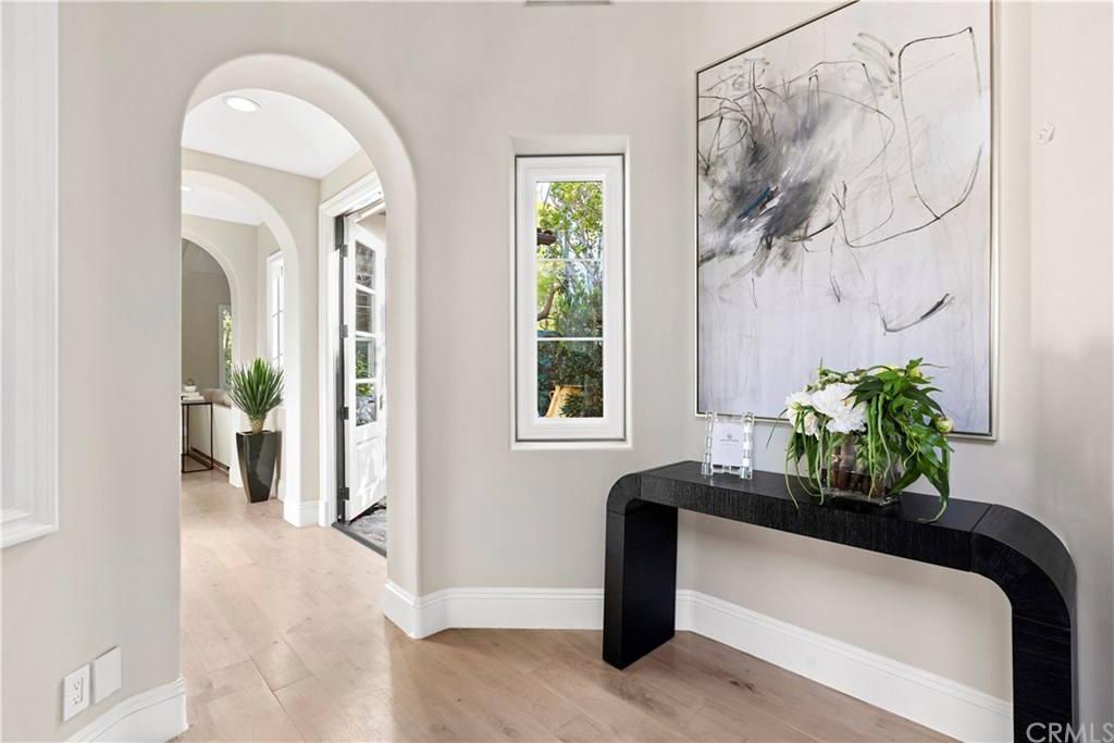 54 Shady Lane Irvine, CA 92603 - Photo 5 of 29