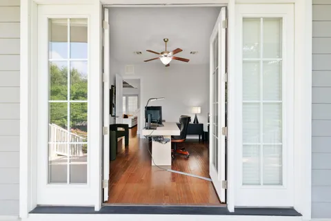 $849,000 | 1004 East 13th Street, Unit A, Austin, TX 78702