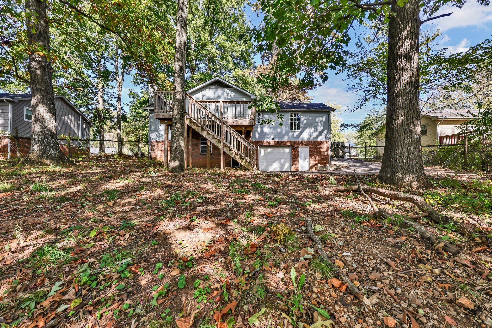 810 R S Bradley Boulevard Clarksville, TN 37042 - Photo 27 of 31
