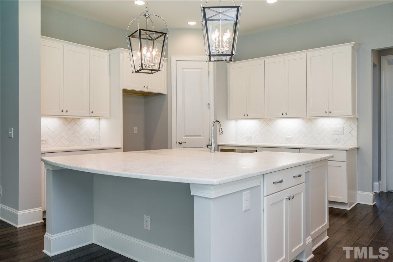 1609 Keyworth Court, Unit 10 Raleigh, NC 27612 - Photo 6 of 30 Gallery Image 6