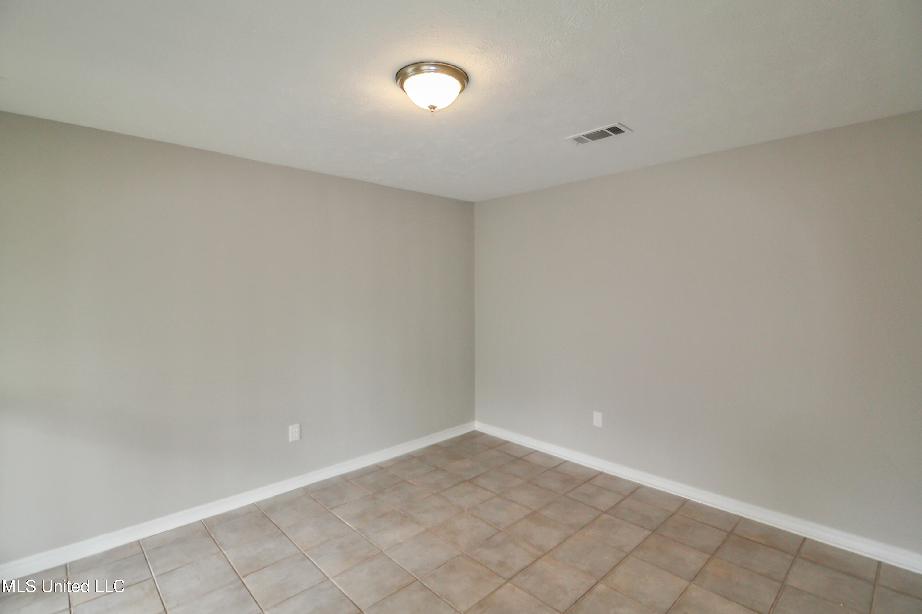 276 Northpointe Parkway Jackson, MS 39211 - Photo 15 of 28 IMG_1660
