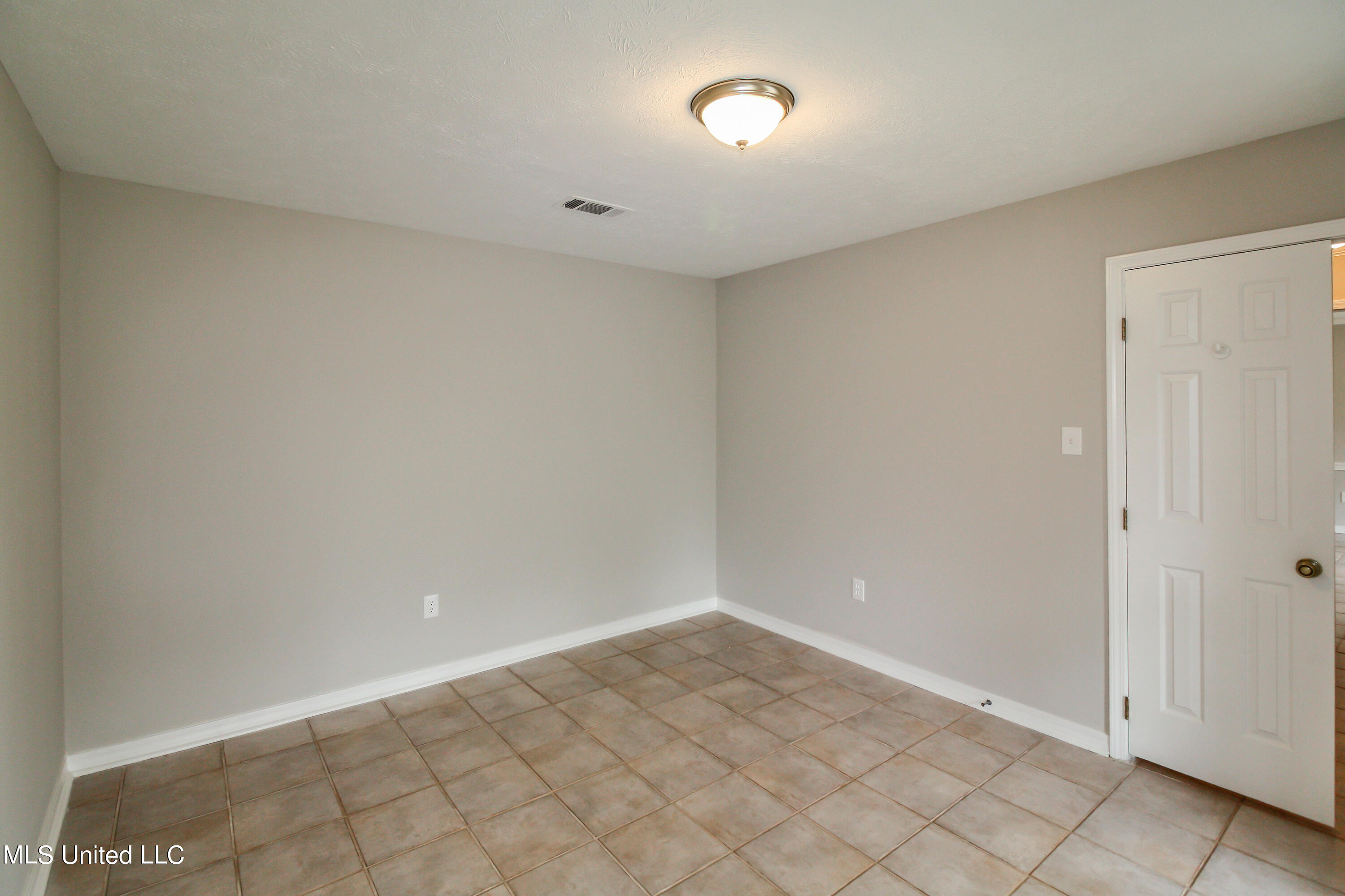 276 Northpointe Parkway Jackson, MS 39211 - Photo 16 of 28 IMG_1661