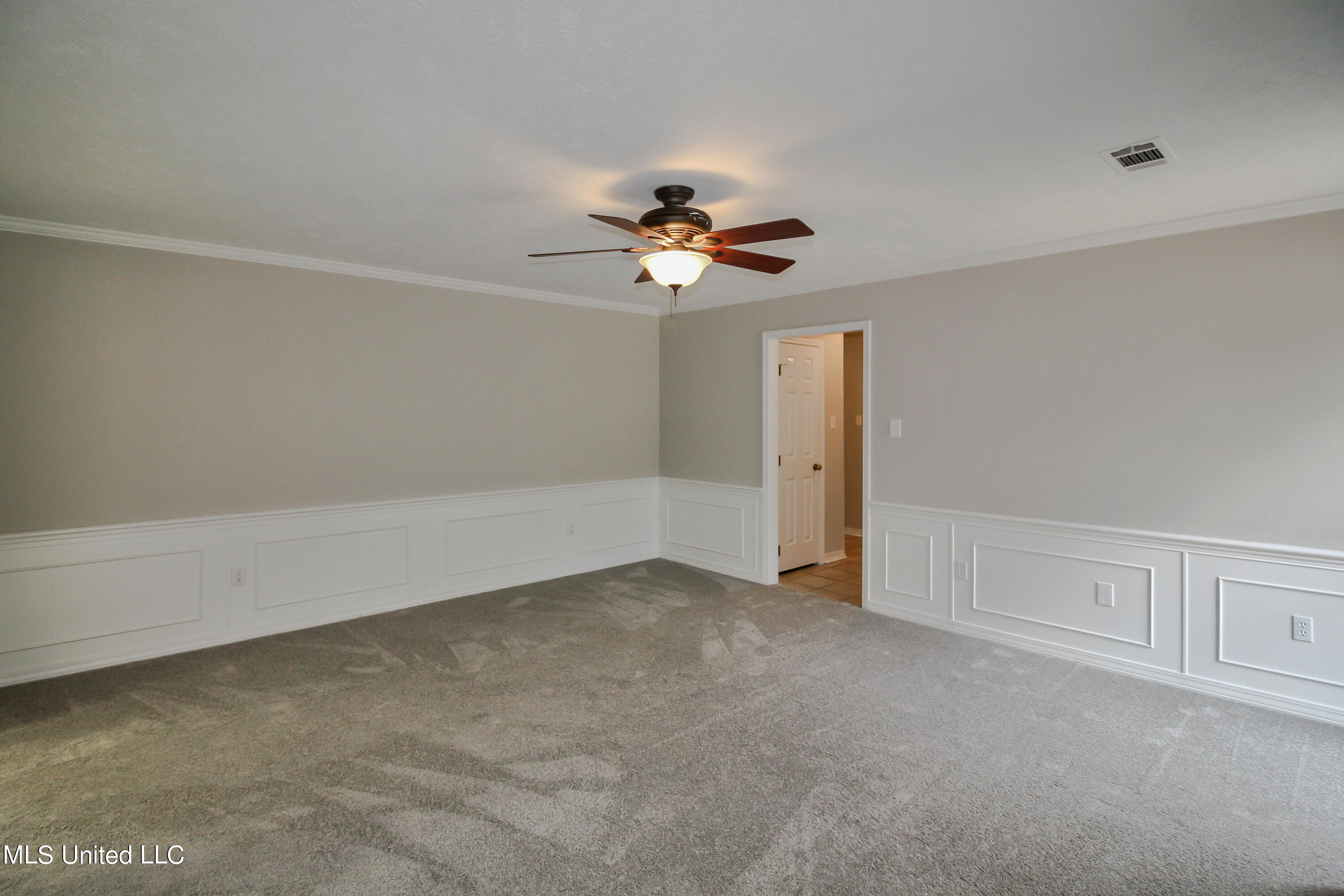 276 Northpointe Parkway Jackson, MS 39211 - Photo 5 of 28 IMG_1650
