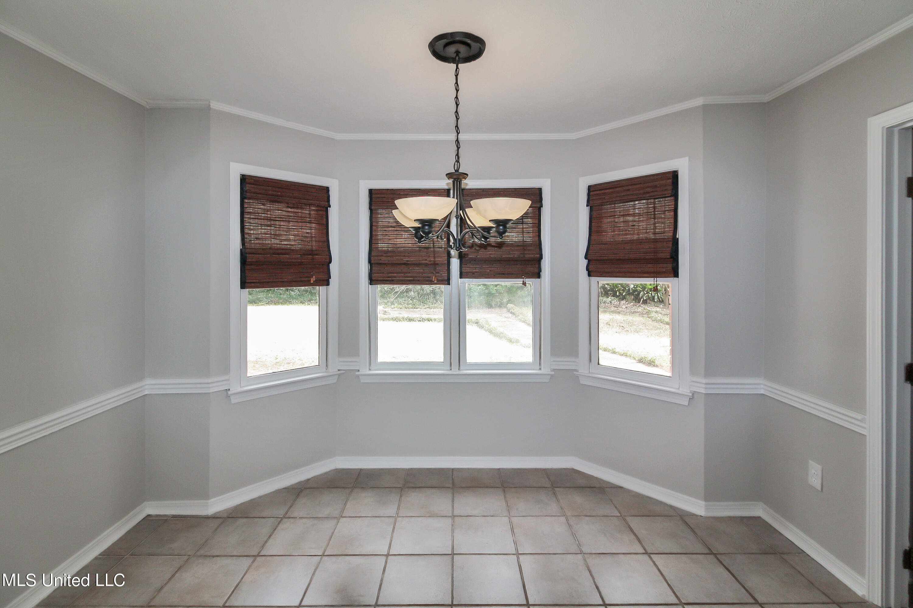 276 Northpointe Parkway Jackson, MS 39211 - Photo 9 of 28 IMG_1643