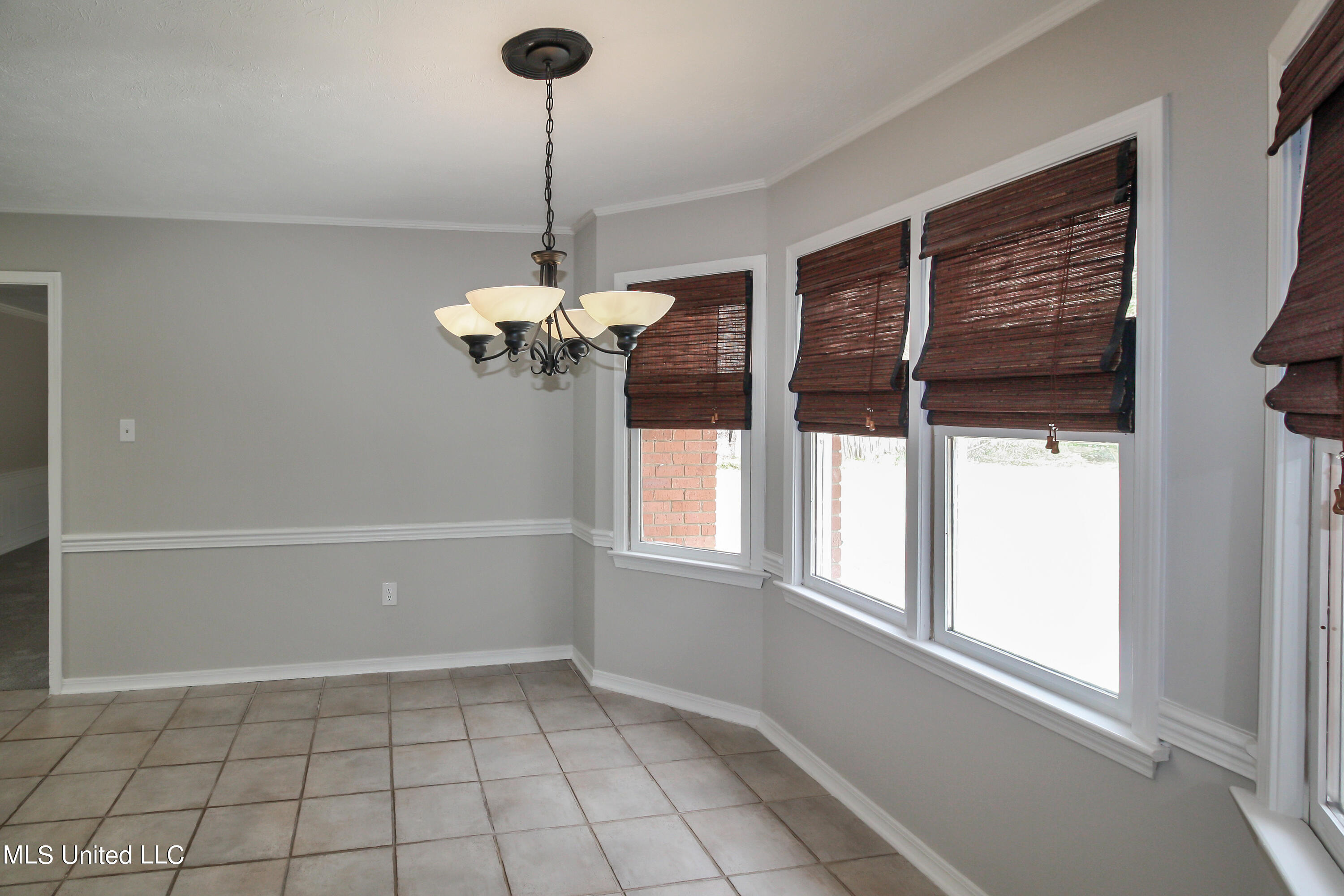 276 Northpointe Parkway Jackson, MS 39211 - Photo 10 of 28 IMG_1644