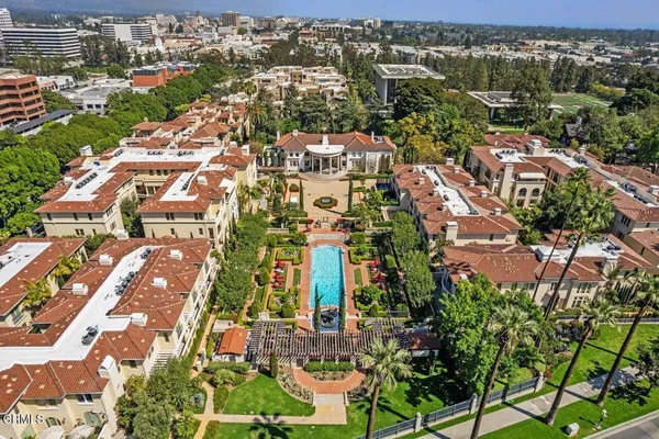 $3,298,000 | 100 South Orange Grove Boulevard, Unit 302, Pasadena, CA 91105