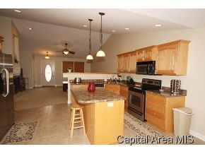 2706 Rutherford Trek Springfield, IL 62711 - Photo 7 of 16 Gallery Image 7